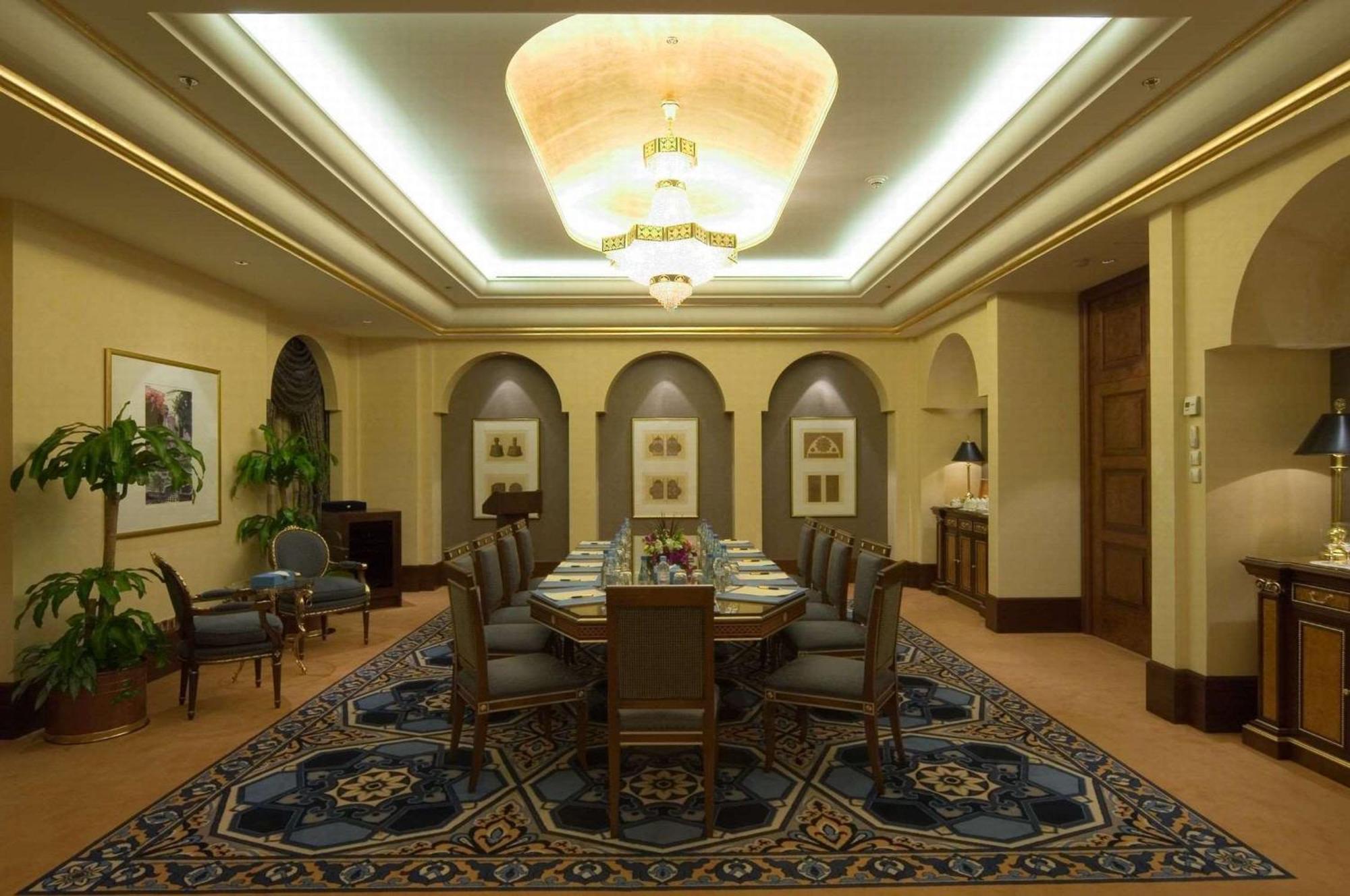 วาลดอร์ฟ แอสทอเรีย เจดดะห์ - กาสร์ อัล ชาร์ก Hotel เจดดาห์ สิ่งอำนวยความสะดวก รูปภาพ